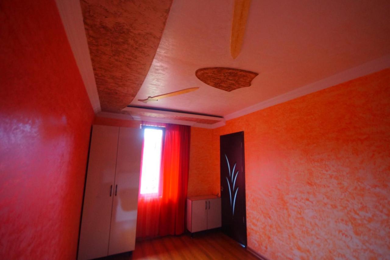 Oasis Gasamania Hotel Batumi Værelse billede