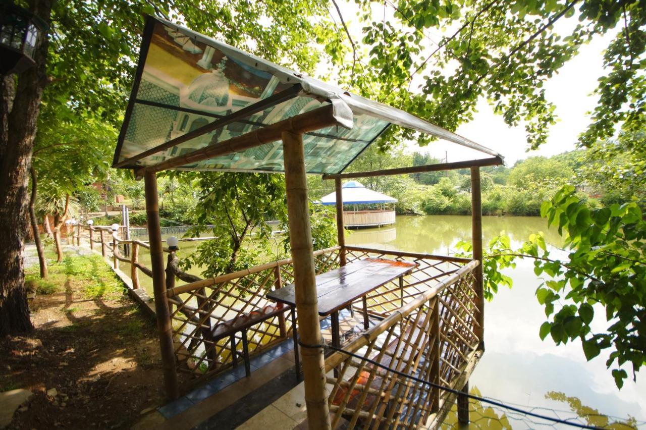 Oasis Gasamania Hotel Batumi Eksteriør billede